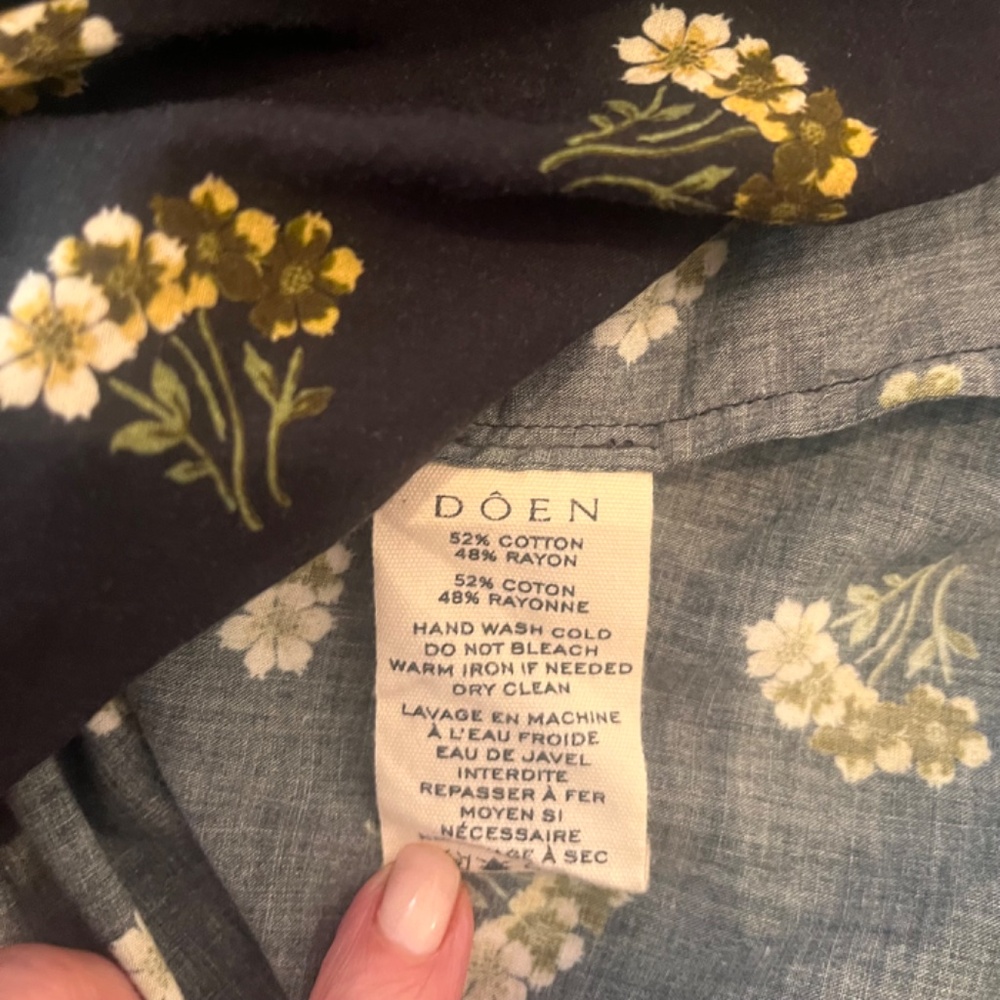 Doen Henri Top in Buttercup Bouquet - Medium - Picture 5 of 12